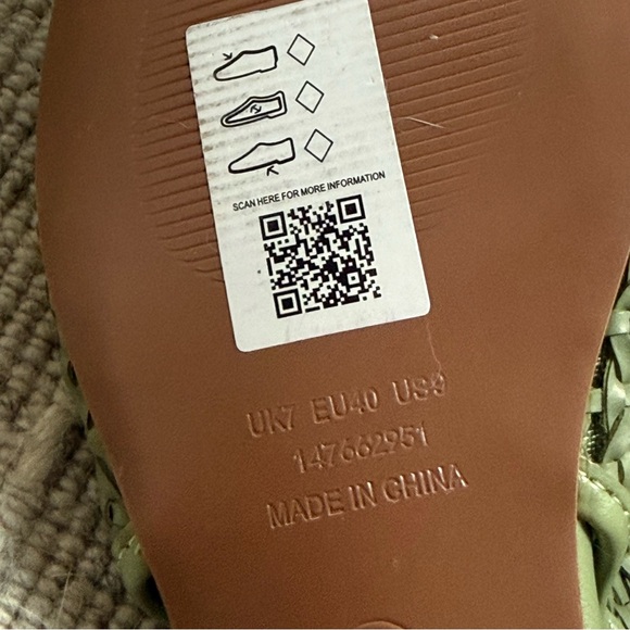 Woven Green Slingbacks - Picture 4 of 4